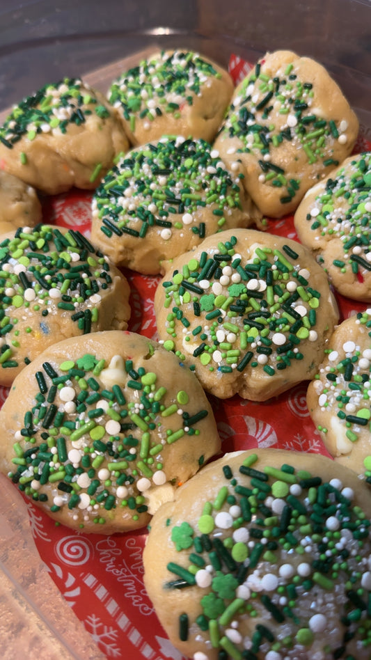 Shamrock Funfetti Golden Oreo Cookie